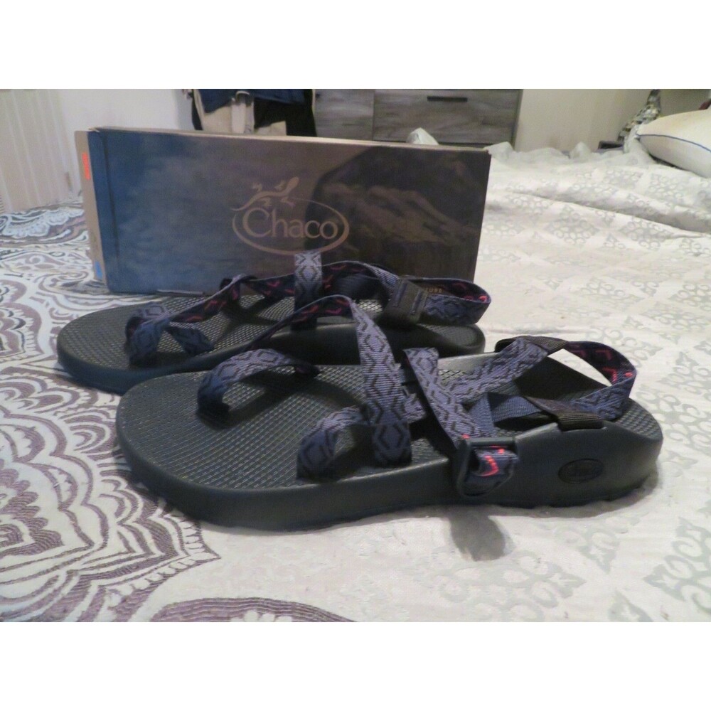 NWT Mens Stepped Navy Chaco Z2 Classic Sandal, 10